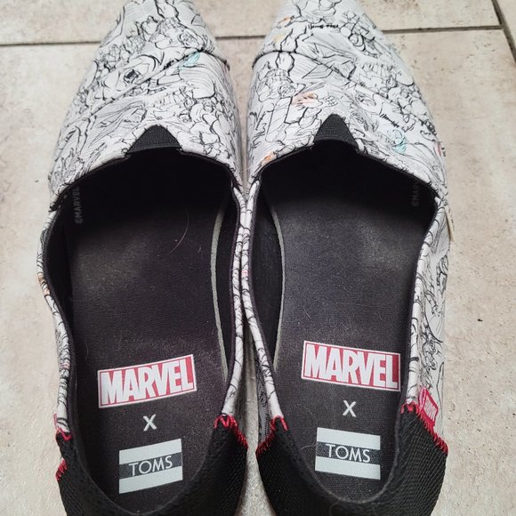 Marvel x TOMS women's slip on - Picture 2 of 5
